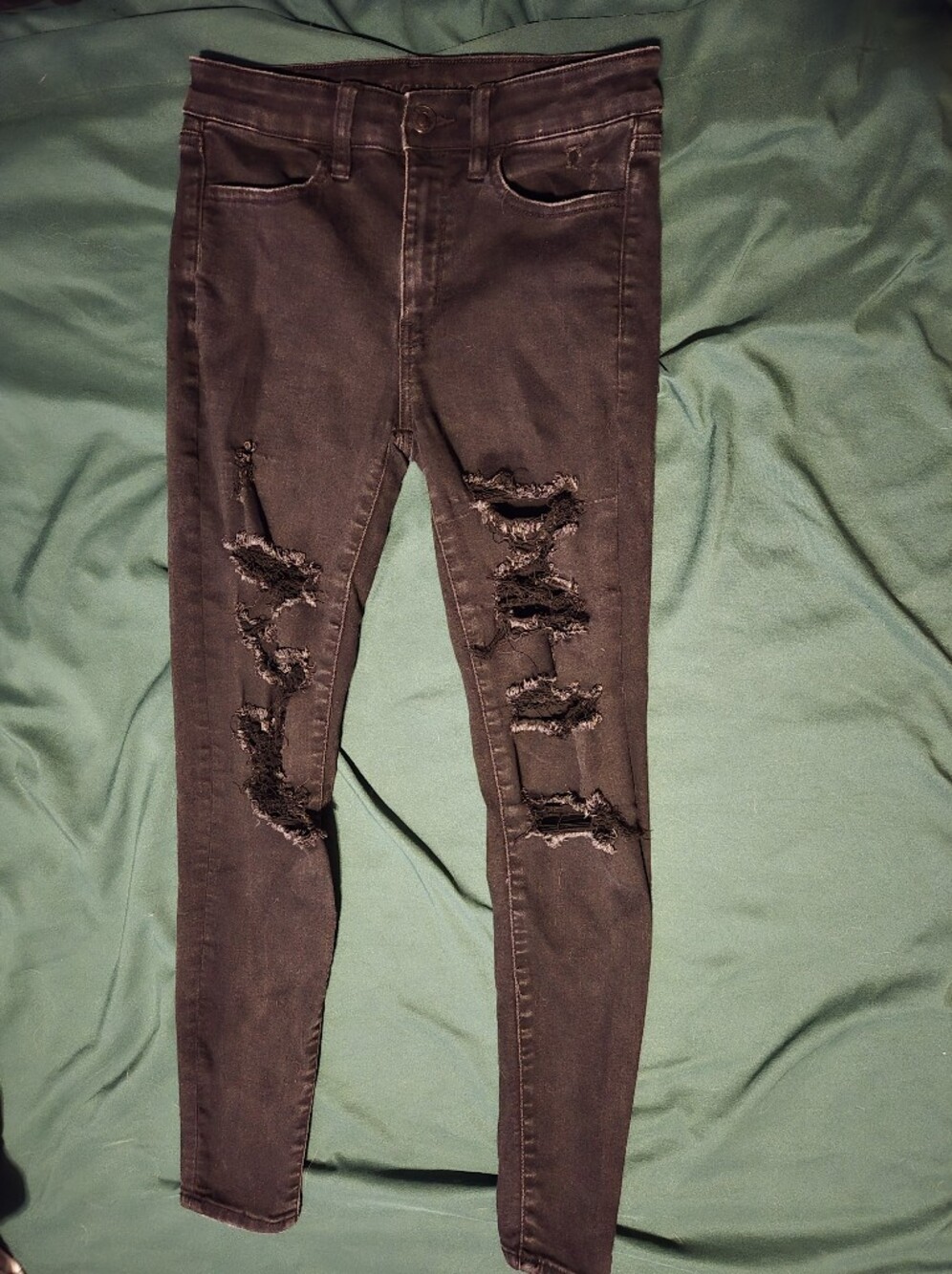 American Eagle Black Distressed Ripped Jeans Size 6 Regular